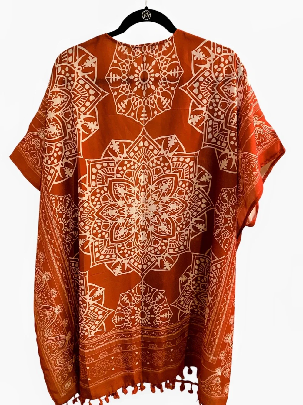🛑Sold Floral Bandana Print Kimono
Color Dusty Rose
Size OS
NWOT - Picture 5 of 7